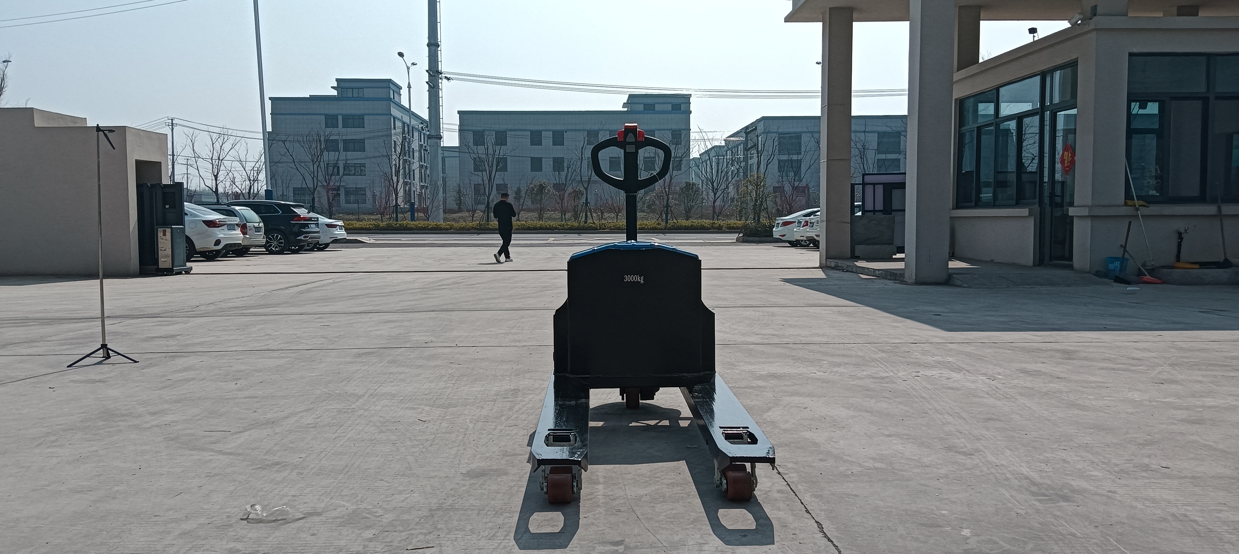 2Ton Electric Pallet Jack Battery Walkie Pallet Truck - WELIFTRICH