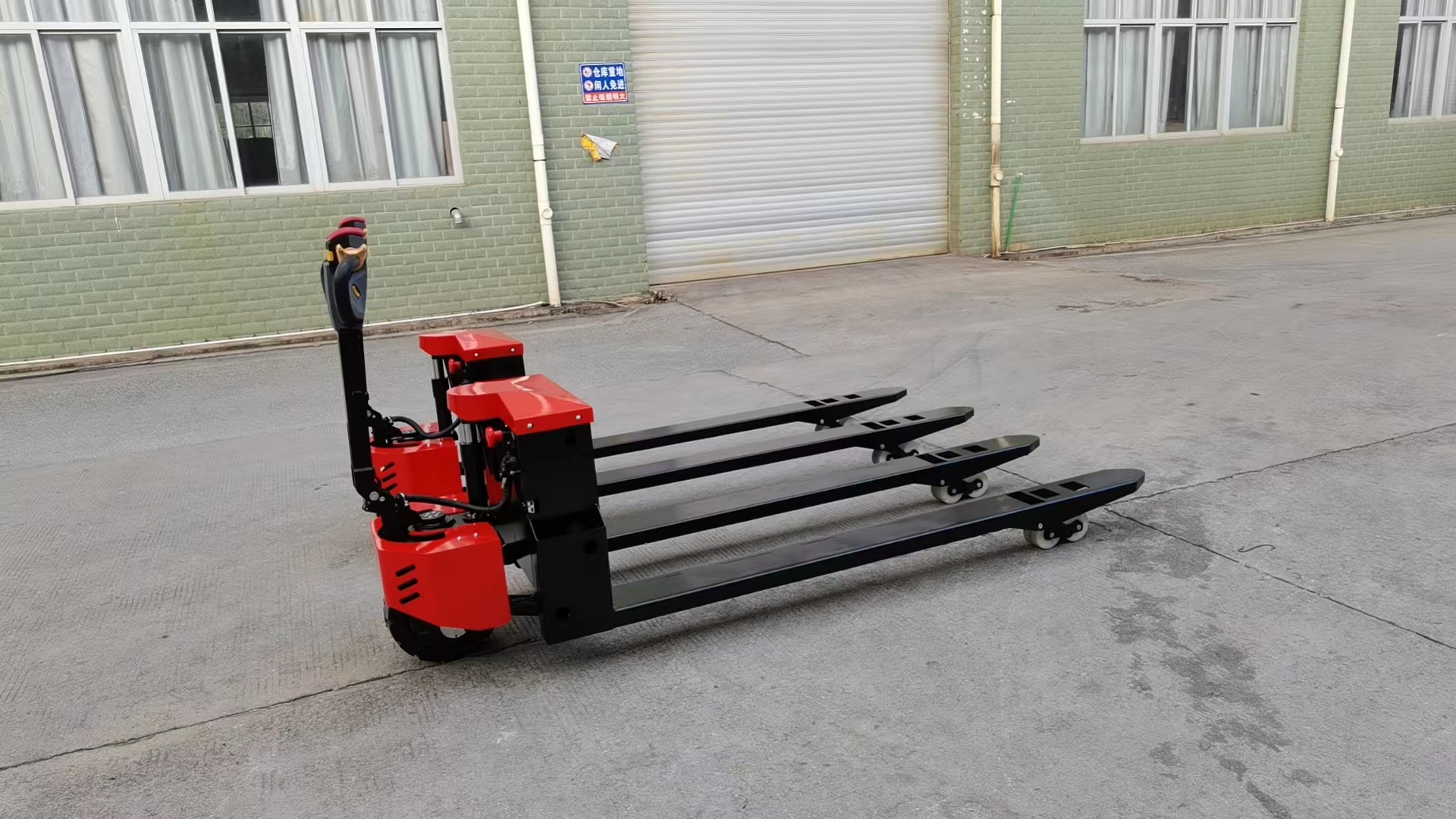 2Ton Off-road Electric Pallet Jack Battery Walkie Pallet Truck - WELIFTRICH